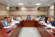 f_사진1_문화복지환경위원회 단체사진.jpg