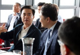 김태흠 지사, 충남 기업과 협업 독일 글로벌 기업 방문