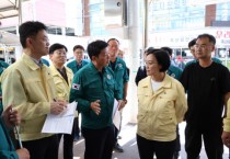 충남도, 당진전통시장 호우 피해 복구 현장 살펴