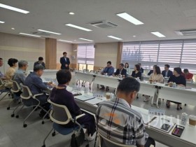 f_1. 아이들의 내일을 위해 천안교육이 던지는 물음 (1).jpg