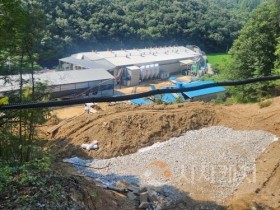 f_산사태 복구 현장(동물정책과).jpg