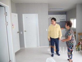 [크기변환]1. 오세현 아산시장, 곡교1리 수해 이재민 현장 찾아 맞춤형 지원 나서 (2).jpg