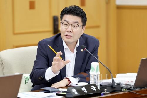 f_(사진자료) 정명국 의원.JPG
