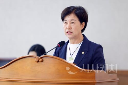 f_엄소영1.jpeg
