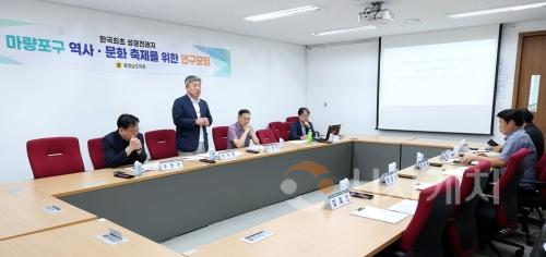 f_0915_한국최초 성경전래지 연구모임01.jpg
