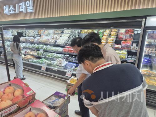 [크기변환]6. 아산시, 민생사법팀 추석맞이 합동단속.jpg