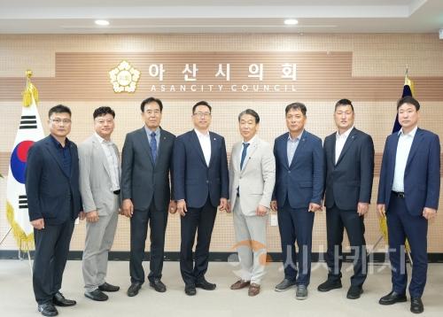 f_사진_전문건설업 활성화 간담회 단체사진(1).JPG