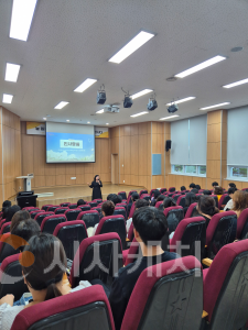 f_20250925_사진추가(충남교육청. 예비 늘봄지원실장 공감자리)_인사말씀.png