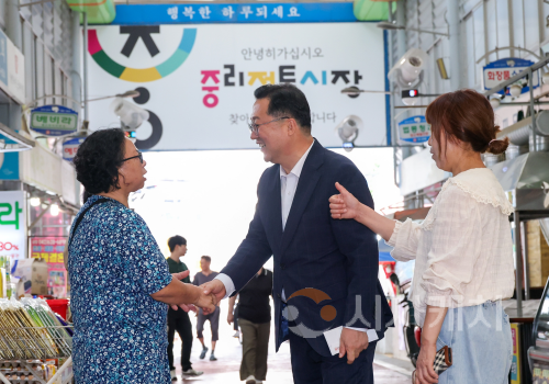 f_3. 대전시, 추석 앞두고 전통시장 찾아 상인 격려1.png