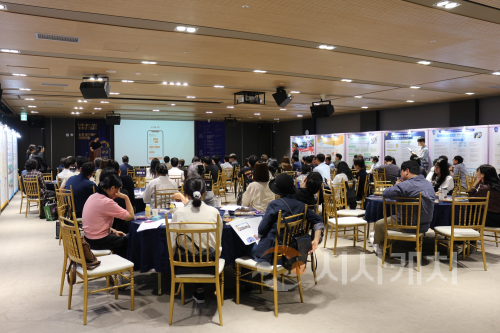 f_[보도자료] 25.09.29. 충남경제진흥원, 제3회 농촌정책확산 대화마당 성료.png