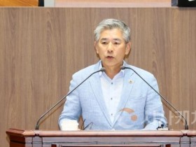f_250828_제361회 임시회 제1차 본회의 조철기 의원 5분발언.JPG