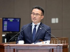 f_2500909_제361회 임시회 제2차 본회의 안장헌 의원 도정 및 교육행정 질문_13.JPG