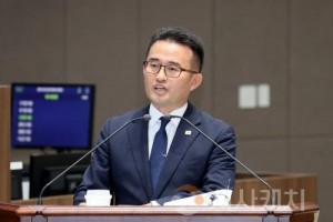 f_2500909_제361회 임시회 제2차 본회의 안장헌 의원 도정 및 교육행정 질문_13.JPG