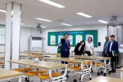 f_20250915_유성초 현장방문_조원휘 의장, 이금선 교육위원장-1.jpg
