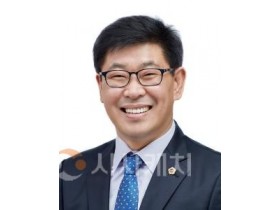 f_오인철 원판사진(명함).jpg