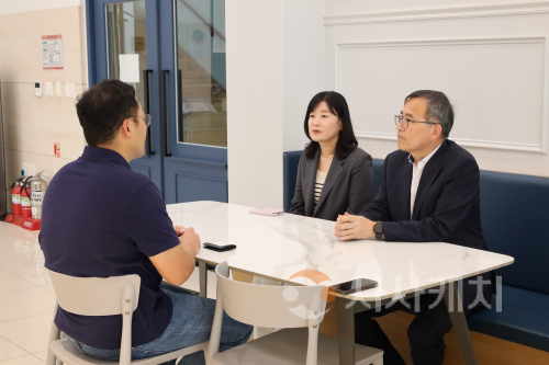 f_보도자료(아산교육지원청. 따뜻한 추석 함께 나눠요. 아동복지시설에 온정 전해)1.png