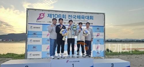 [크기변환]사진2_고등부 선수단 제106회 전국체전 사전경기서 힘찬 출발!.jpg