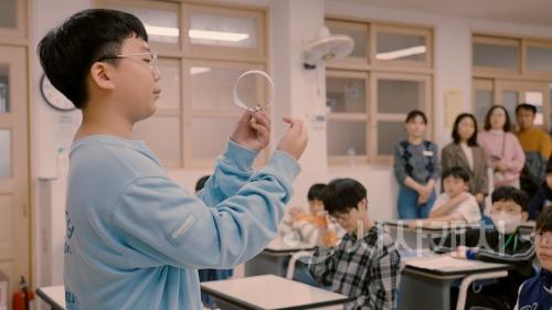 f_보도자료(아산교육지원청, 미래 인재의 창의 불꽃을 피우다!)1.jpg