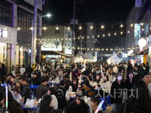 [크기변환]3. 아산시 ‘2025 청년들이 만드는 아산 페스티벌’ 성료 (2).jpg