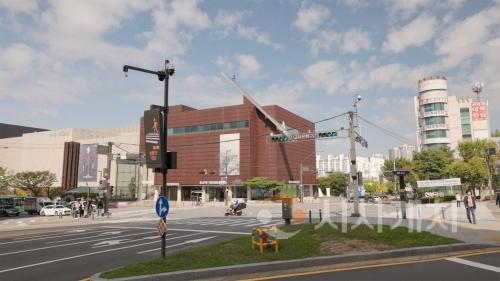 f_교통정책과(예지형 보행자 안전 ai 서비스) (1).jpg