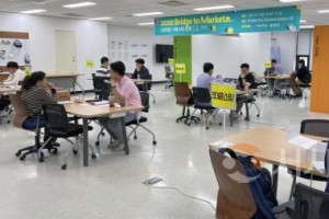[크기변환]251017_보도자료(백석문화대, ‘스타트업 X 유통MD 밋업 데이’ 개최…충남 스타트업 유통 진출 지원) 2.jpg