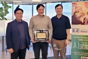 [크기변환]251020_보도자료(백석대, 美 LA에 ‘글로벌프론티어센터’ 개소… 해외 취업 지원 본격화) 1.jpg
