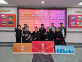 f_세종시 장애인 탁구 선수단 권기진(왼쪽 첫 번째), 박명근(왼쪽 세 번째), 하재련(오른쪽 두 번째) 선수(체육진흥과).png