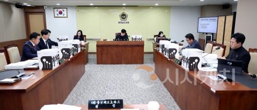 f_251113_제362회 정례회 행정사무감사 기획경제위원회.jpg