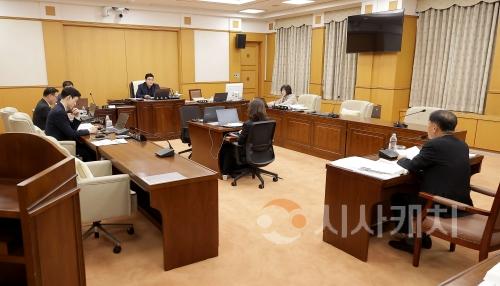f_(참고사진) 행정자치위원회_(제291회 제2차 정례회 행정사무감사.jpg