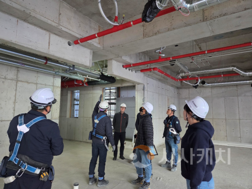 f_17일 새롬동 새마을금고 신축 현장 합동점검(공공건축안전사업소).png