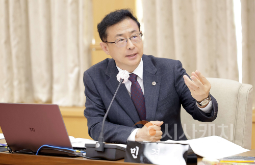 f_(사진자료) 민경배 의원.png