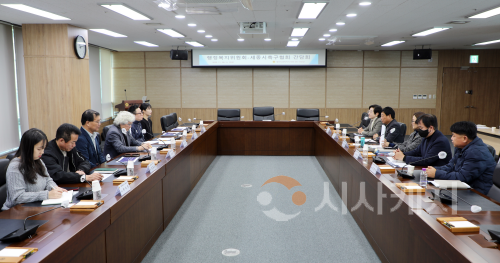 f_2025.11.26 행정복지위원회 간담회 001.png