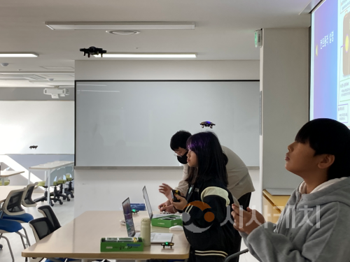 f_1. 천안교육지원청, 드론과 함께 내 꿈을 날려요! (1).png