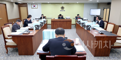 f_1203_제362회 정례회 제3차 기획경제위원회 (1).png