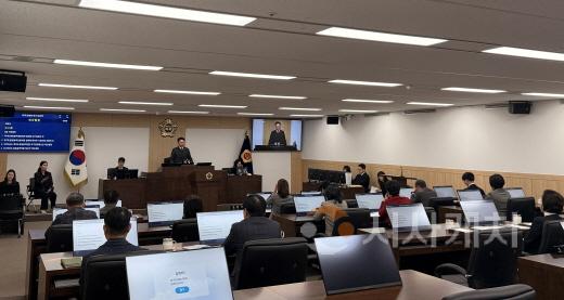 [크기변환]1. 충청광역연합의회, 제7회 정례회 개회(사진1).jpg