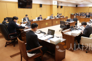 f_(참고사진) 예산결산특별위원회.png