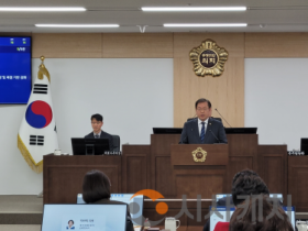 f_3. 충청광역연합의회, 유인호 부의장, 충청광역연합 변화의 시기에도 흔들리지 않는 제도적 연속성 필요_5분발언(사진1).png