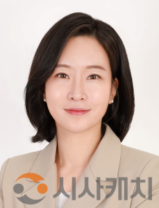 f_이지윤 의원(비례, 더불어민주당).png