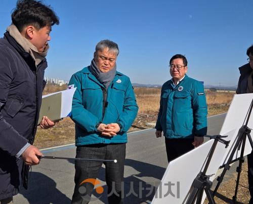 f_건설도로과(최광복 건설안전교통국장 소관 주요 사업장 현장점검) (1).jpg