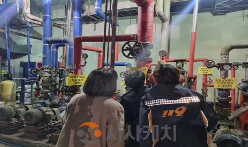 [크기변환]교통정책과(물류창고업체 화재안전 합동점검) (2).jpg