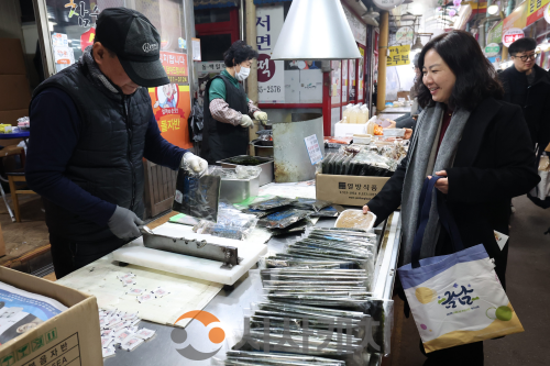 f_세종시교육청 전통시장방문2.png