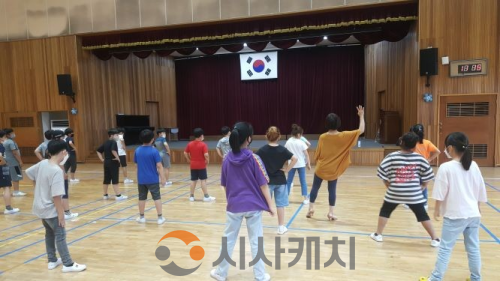 f_[보도사진] 사진자료.png