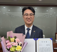 정병인 충남도의원 ‘2026 지방의정대상’ 우수상 수상