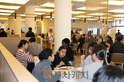 f_사진 3. 선문대가 천원의 아침밥을 운영중이다.png