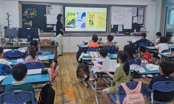 [크기변환][보도자료] 2026년 상반기 찾아가는 어린이 독서교실 운영.jpg