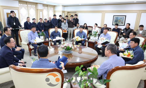 f_2. 1분기 시내버스 운수종사자 표창 수여 1.png