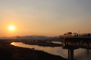 [포토] 입춘! 노을에 물들다